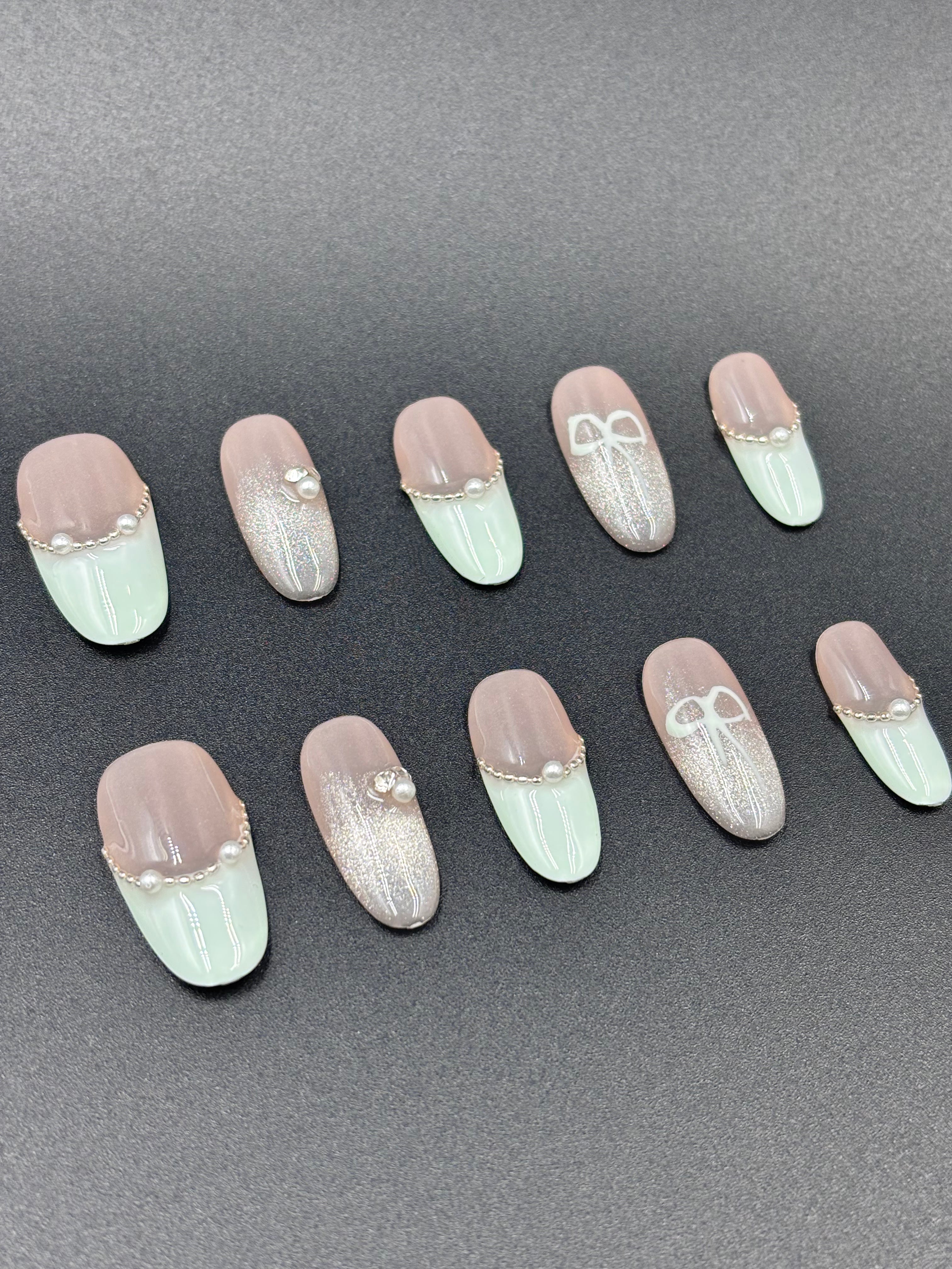 Press-On Nails   WA:+8618695835600