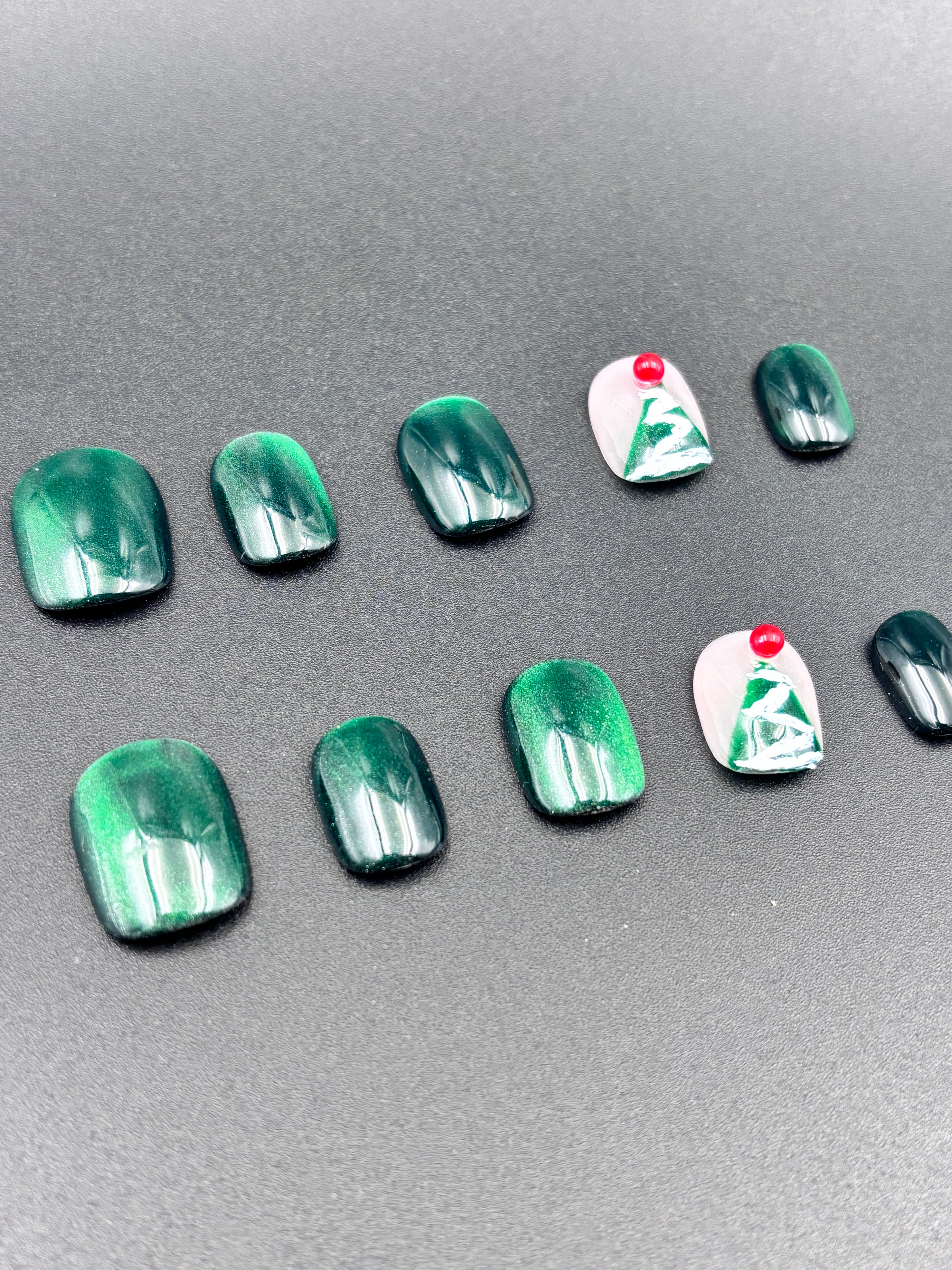 Press-On Nails   WA:+8618695835600