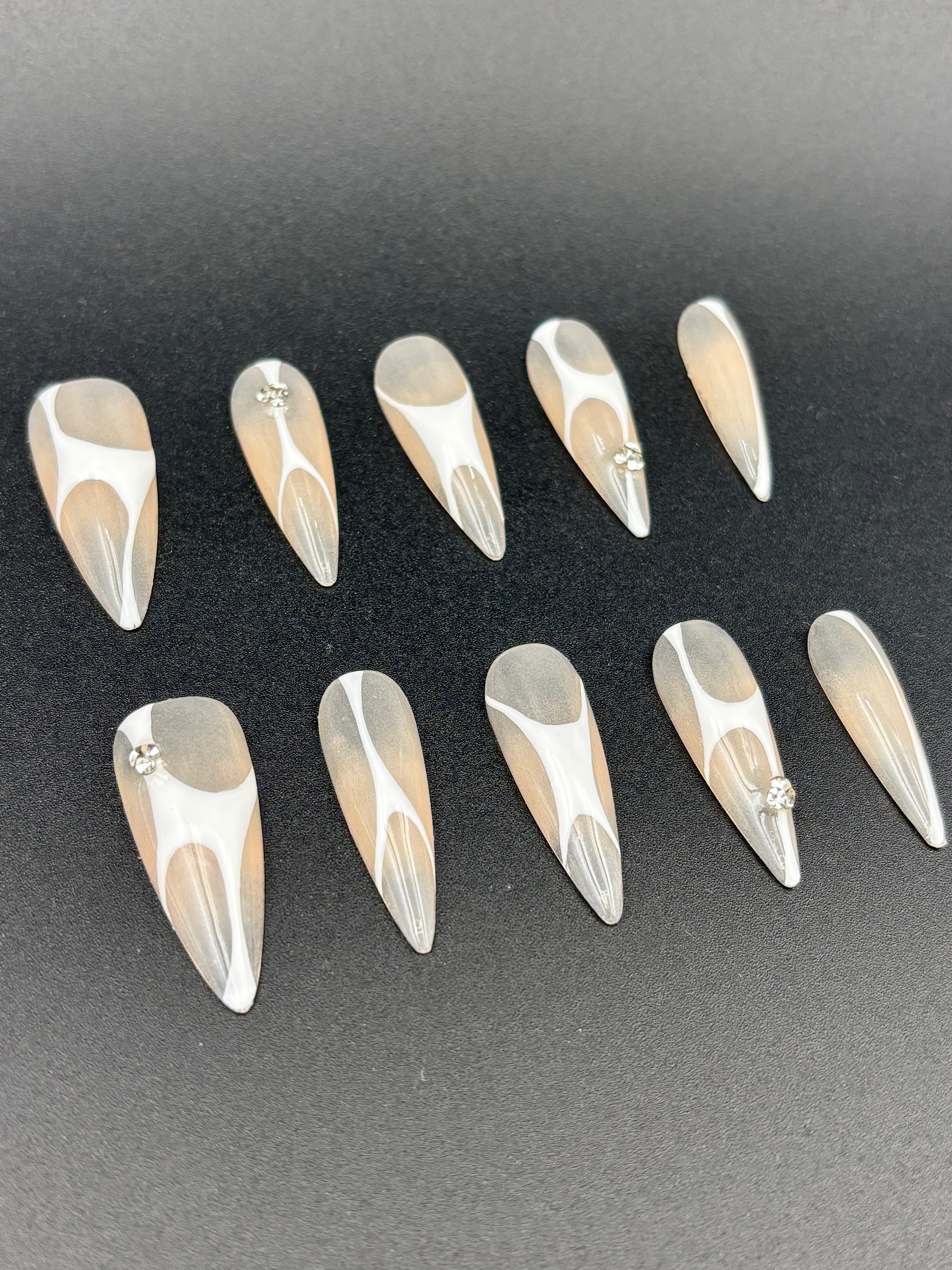 Press-On Nails   WA:+8618695835600