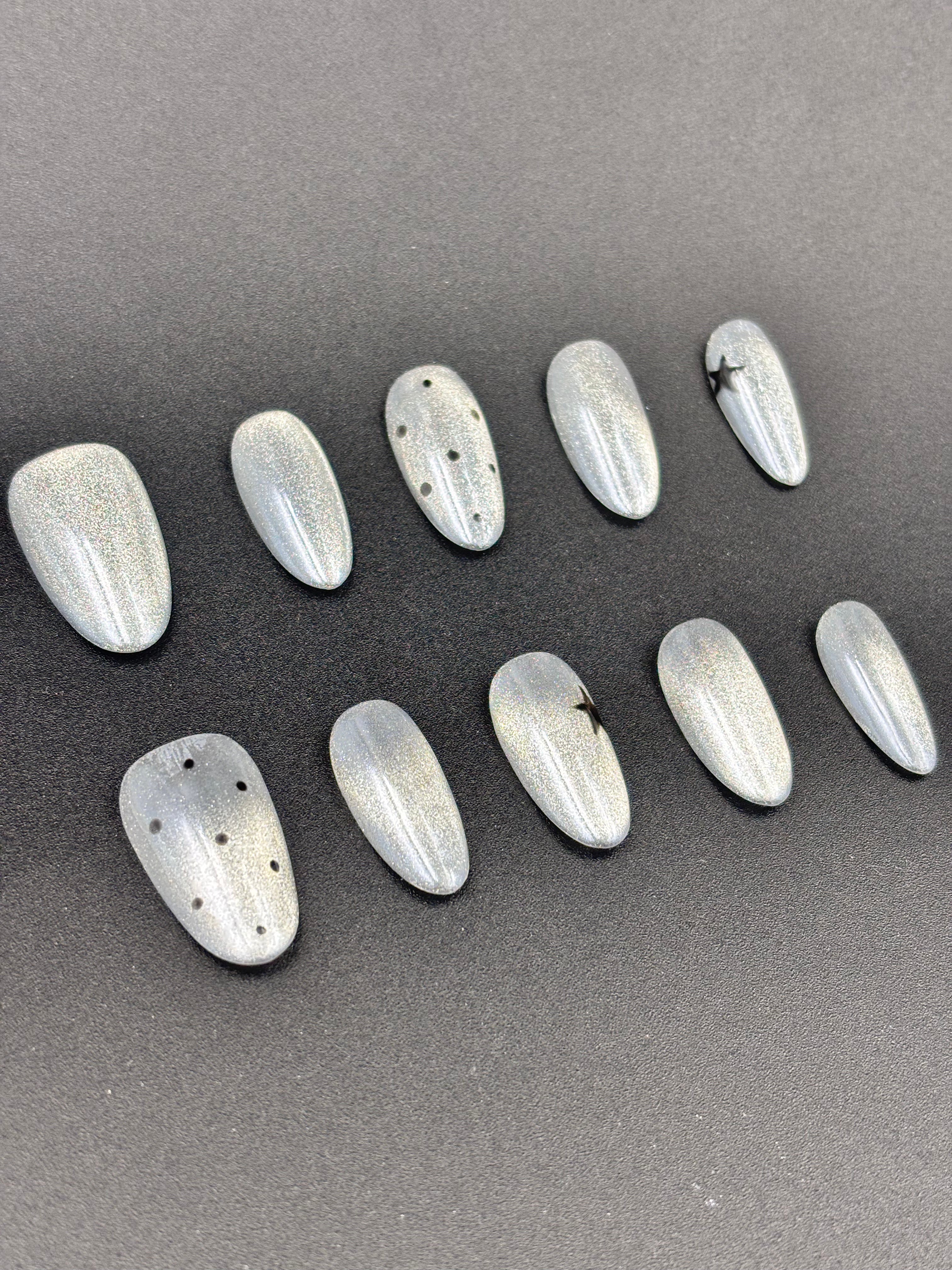 Press-On Nails   WA:+8618695835600