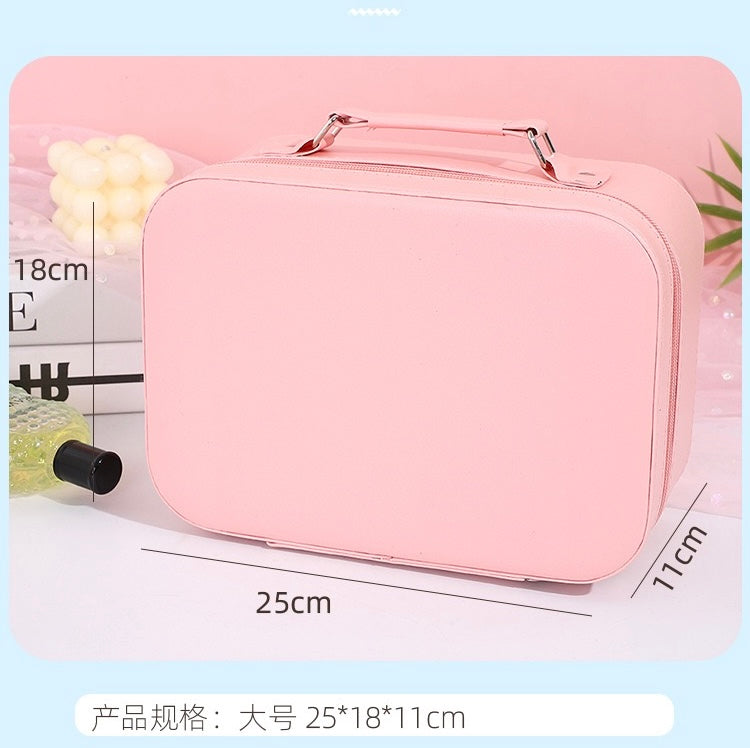 Empty makeup case