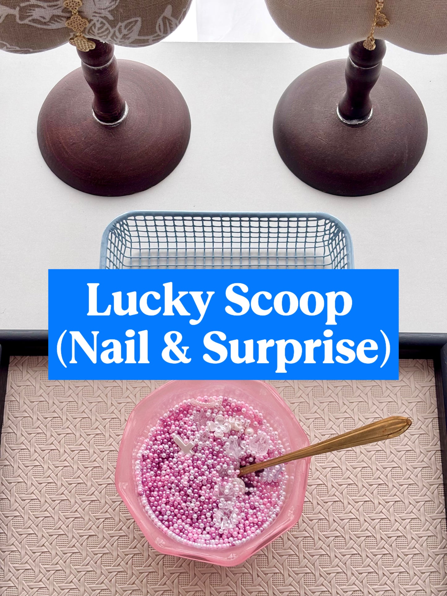 Nails  Lucky Scoop (NAILS & Surprise)